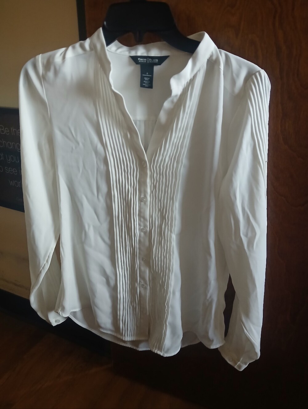 NWOT/ WHITE HOUSE BLACK MARKET white long sleeve blouse